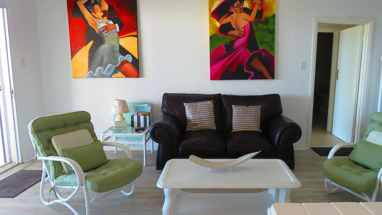 On The Beach Apartments Yzerfontein Luaran gambar